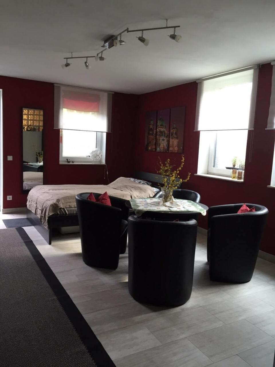 ברלין Fewo Mit Garten, Kamin U. Whirlpool מראה חיצוני תמונה